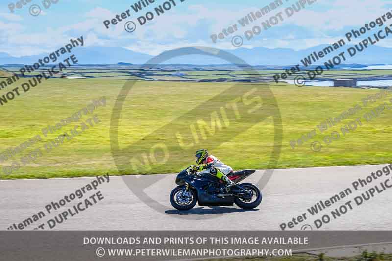 anglesey no limits trackday;anglesey photographs;anglesey trackday photographs;enduro digital images;event digital images;eventdigitalimages;no limits trackdays;peter wileman photography;racing digital images;trac mon;trackday digital images;trackday photos;ty croes